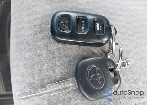 2006 Toyota Corolla Le from USA, damaged, VIN JTDBR32E060089182